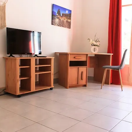 Camilla Studio * Nice